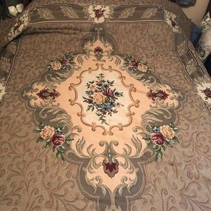 JCPenney Home Collection King Comforter and shams
